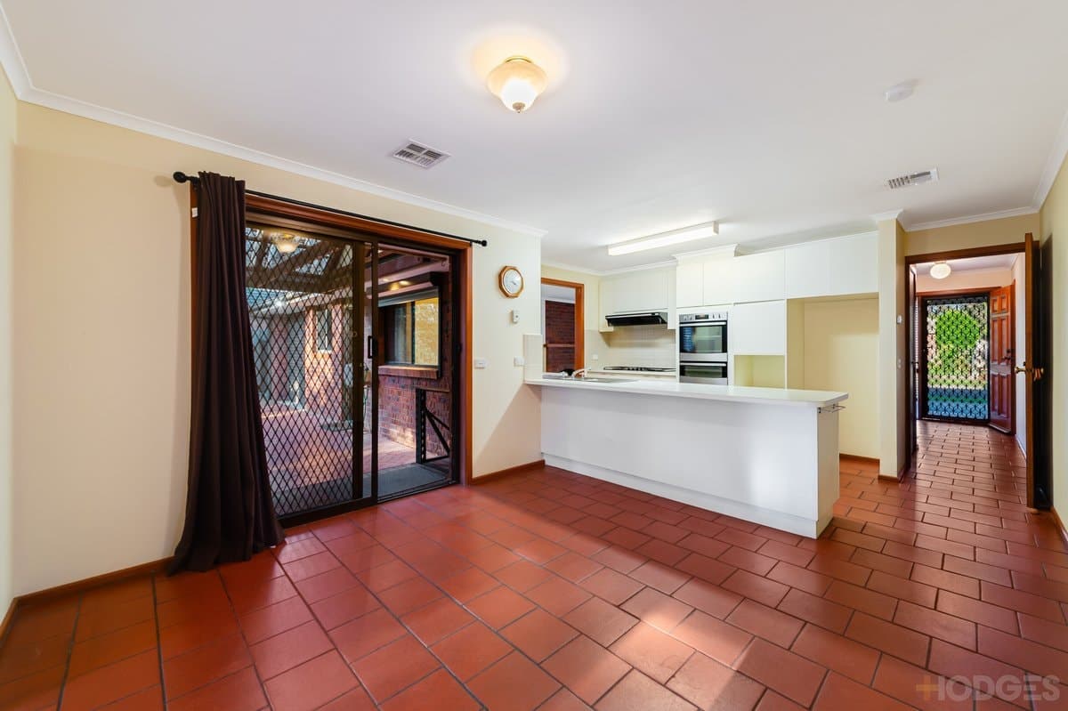 18 Delmont Street, Werribee, VIC, 3030, Werribee - Thumbnail 6