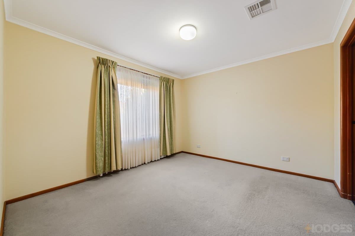 18 Delmont Street, Werribee, VIC, 3030, Werribee - Thumbnail 7