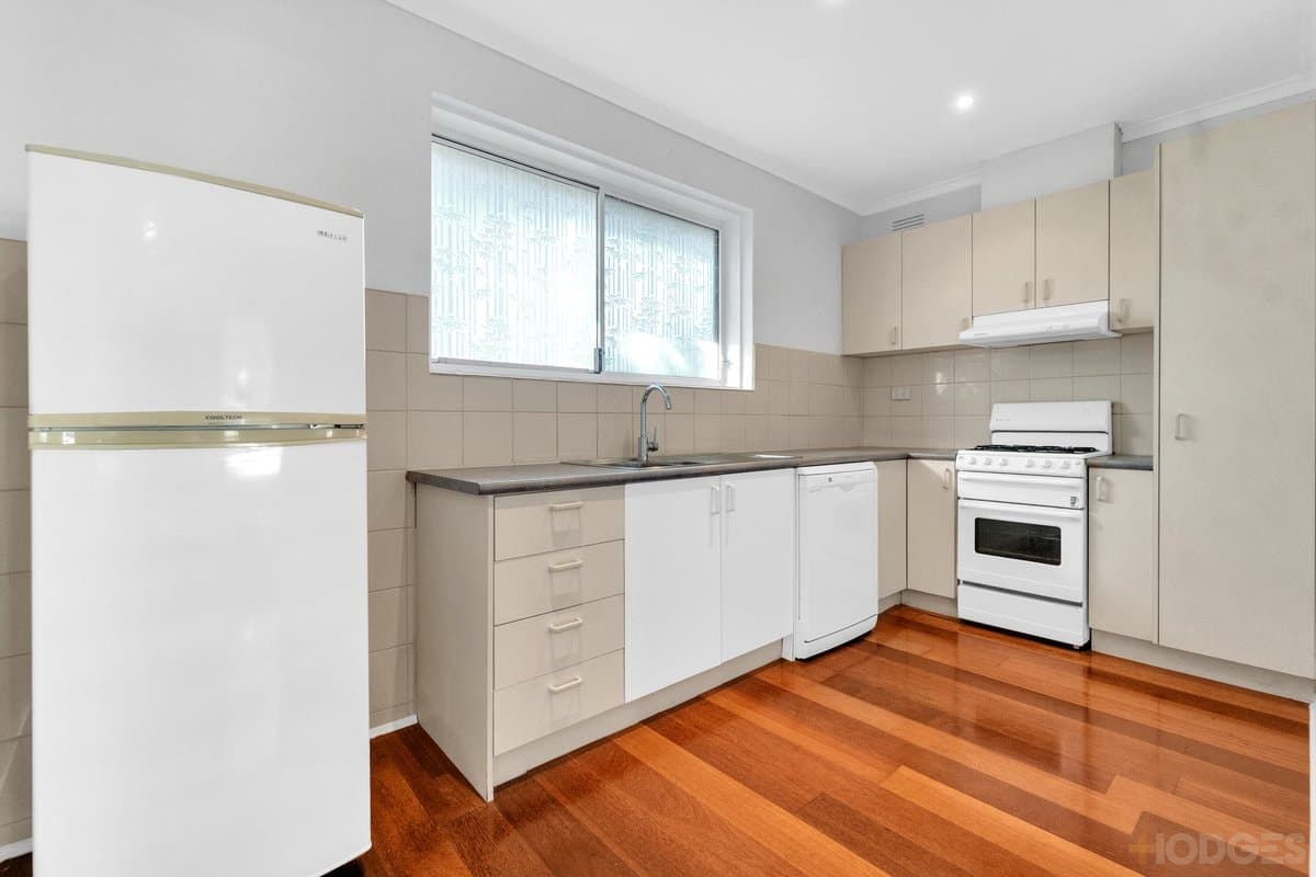 4 / 22 Latrobe Street, Mentone, VIC, 3194, Mentone - Thumbnail 2