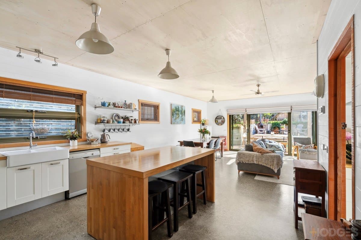 18 Blackwood Place, Ocean Grove, VIC, 3226, Ocean Grove - Thumbnail 5