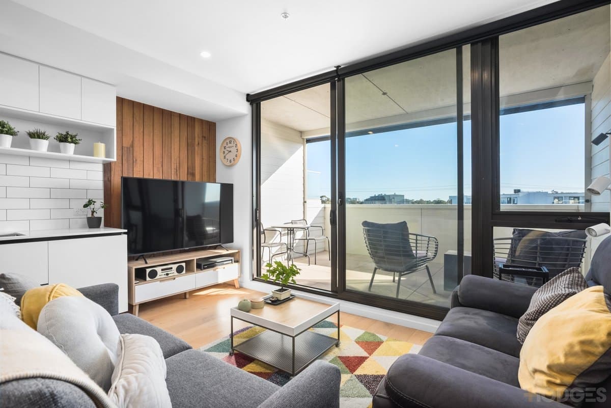 303 / 116 Balcombe Road, Mentone, VIC, 3194, Mentone - Thumbnail 3