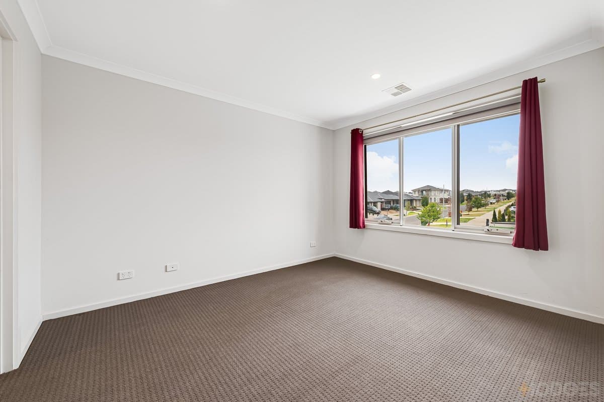 15 Gillespie Avenue, Werribee, VIC, 3030, Werribee - Thumbnail 7