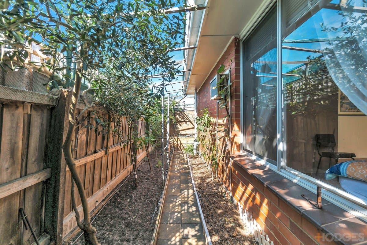 9 / 2b Latrobe Street, Mentone, VIC, 3194, Mentone - Thumbnail 8