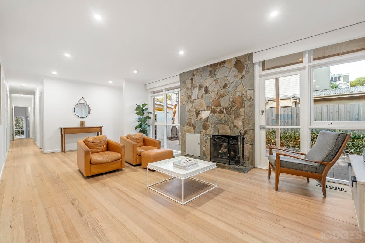 23 Coreen Avenue, Beaumaris, VIC, 3193, Beaumaris - Thumbnail 3