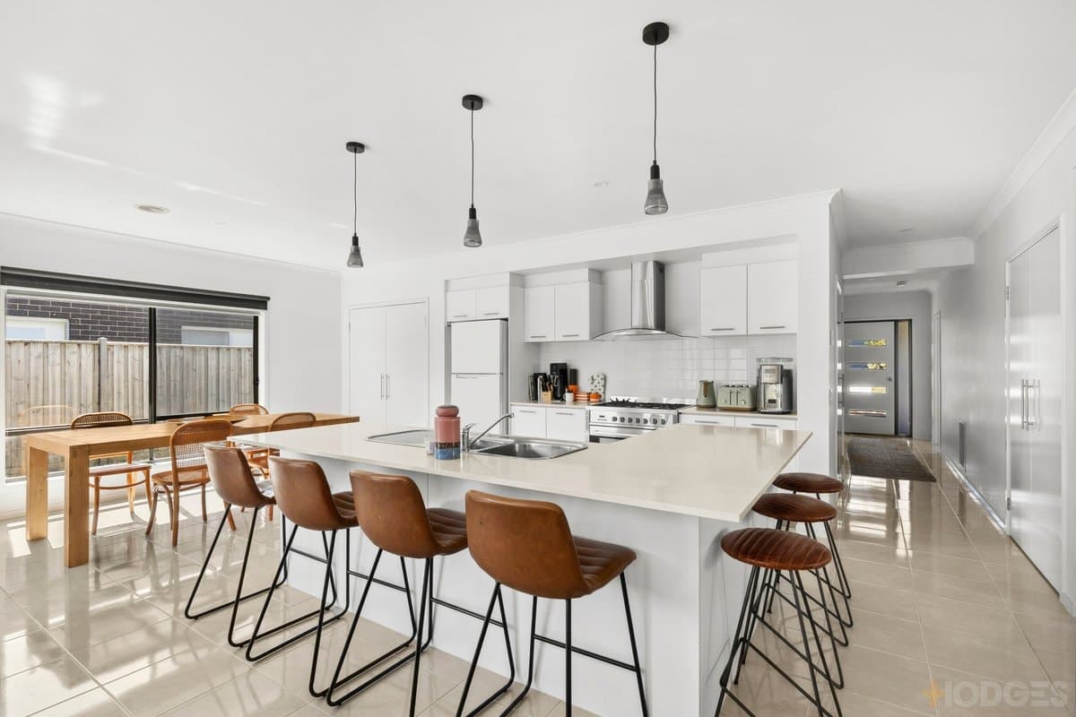 20 Tispa Drive, Leopold, VIC, 3224, Leopold - Thumbnail 2