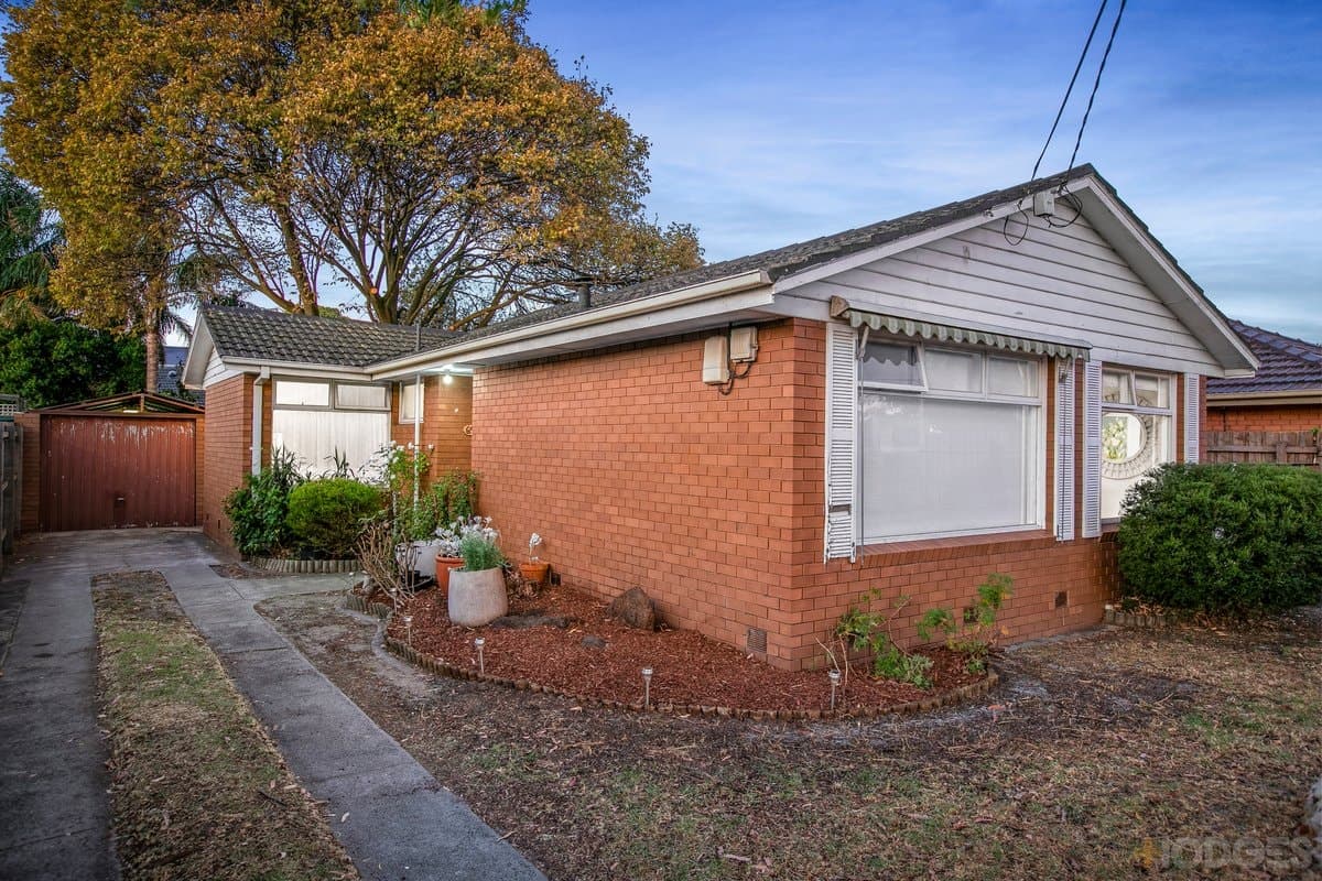 69 Farm Road, Cheltenham, VIC, 3192, Cheltenham - Thumbnail 2