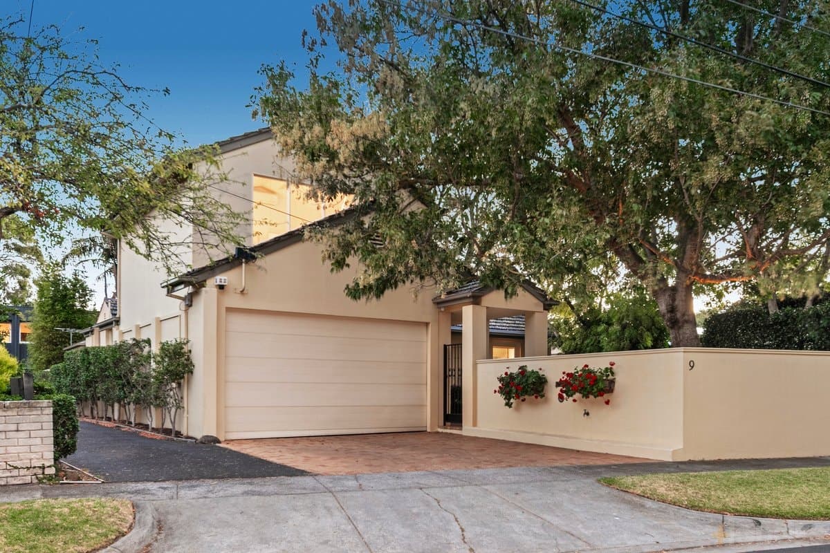 9 Hutchison Avenue, Beaumaris, VIC, 3193, Beaumaris - Thumbnail 2
