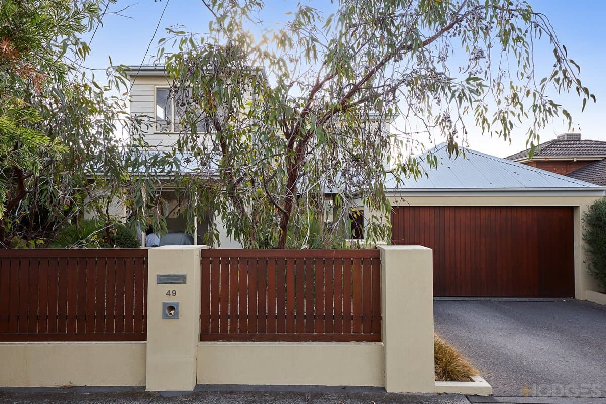 49 Rennison Street, Parkdale, VIC, 3195, Parkdale - Thumbnail 2