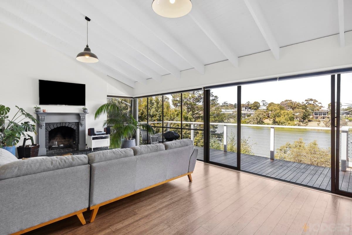 24 Riviera Crescent, Ocean Grove, VIC, 3226, Ocean Grove - Thumbnail 6