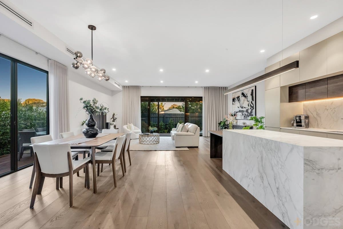 16A Nancy Street, Cheltenham, VIC, 3192, Cheltenham - Thumbnail 2