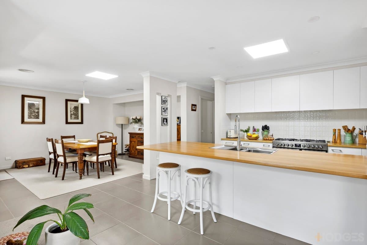 20 Seawind Place, Ocean Grove, VIC, 3226, Ocean Grove - Thumbnail 2