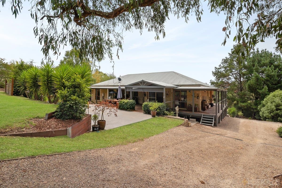 26 Kooralinga Drive, Wandong, VIC, 3758, Wandong - Image 1