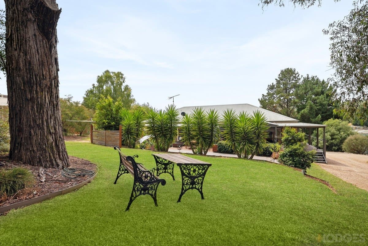 26 Kooralinga Drive, Wandong, VIC, 3758, Wandong - Thumbnail 5