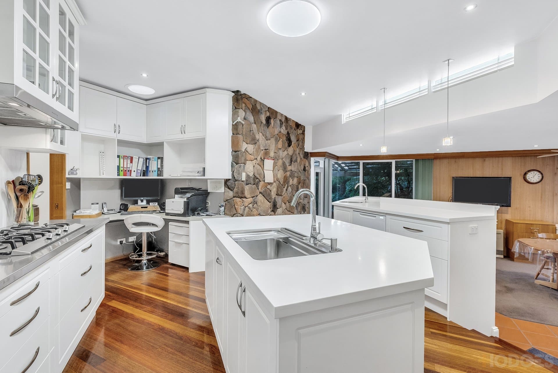 2 Chelsea Street, Cheltenham, VIC, 3192, Cheltenham - Thumbnail 3