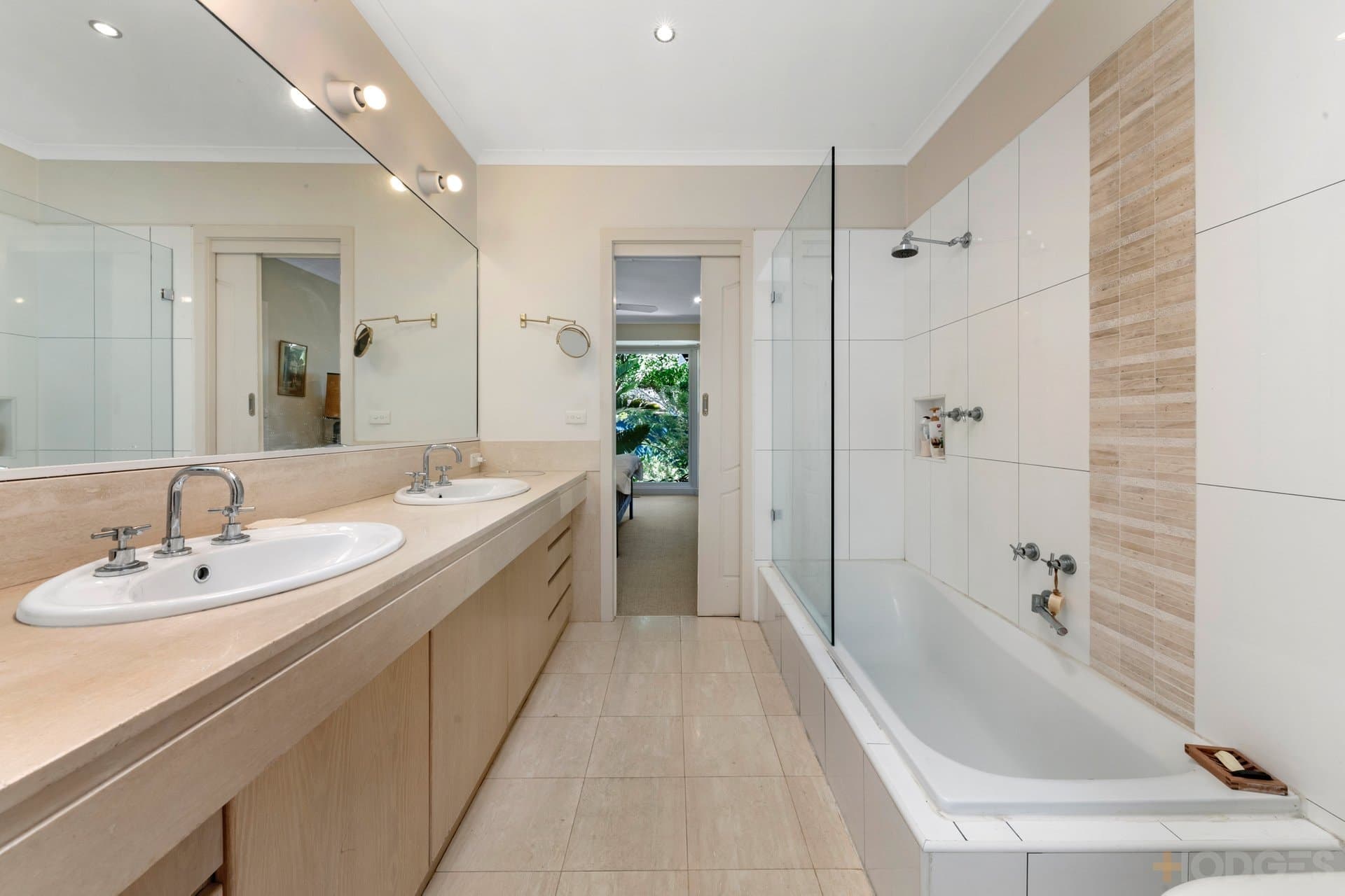 1 / 27 Seymour Grove, Brighton, VIC, 3186, Brighton - Thumbnail 7