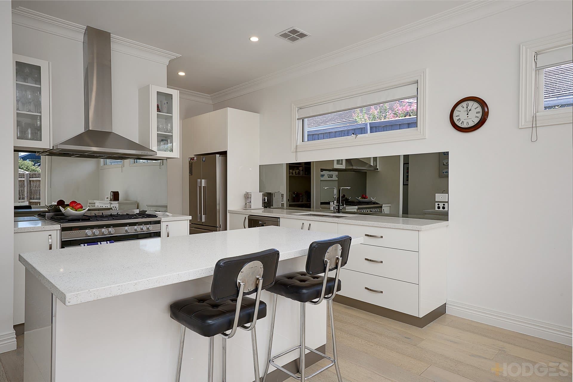 1 / 13 Red Bluff Street, Black Rock, VIC, 3193, Black Rock - Thumbnail 3