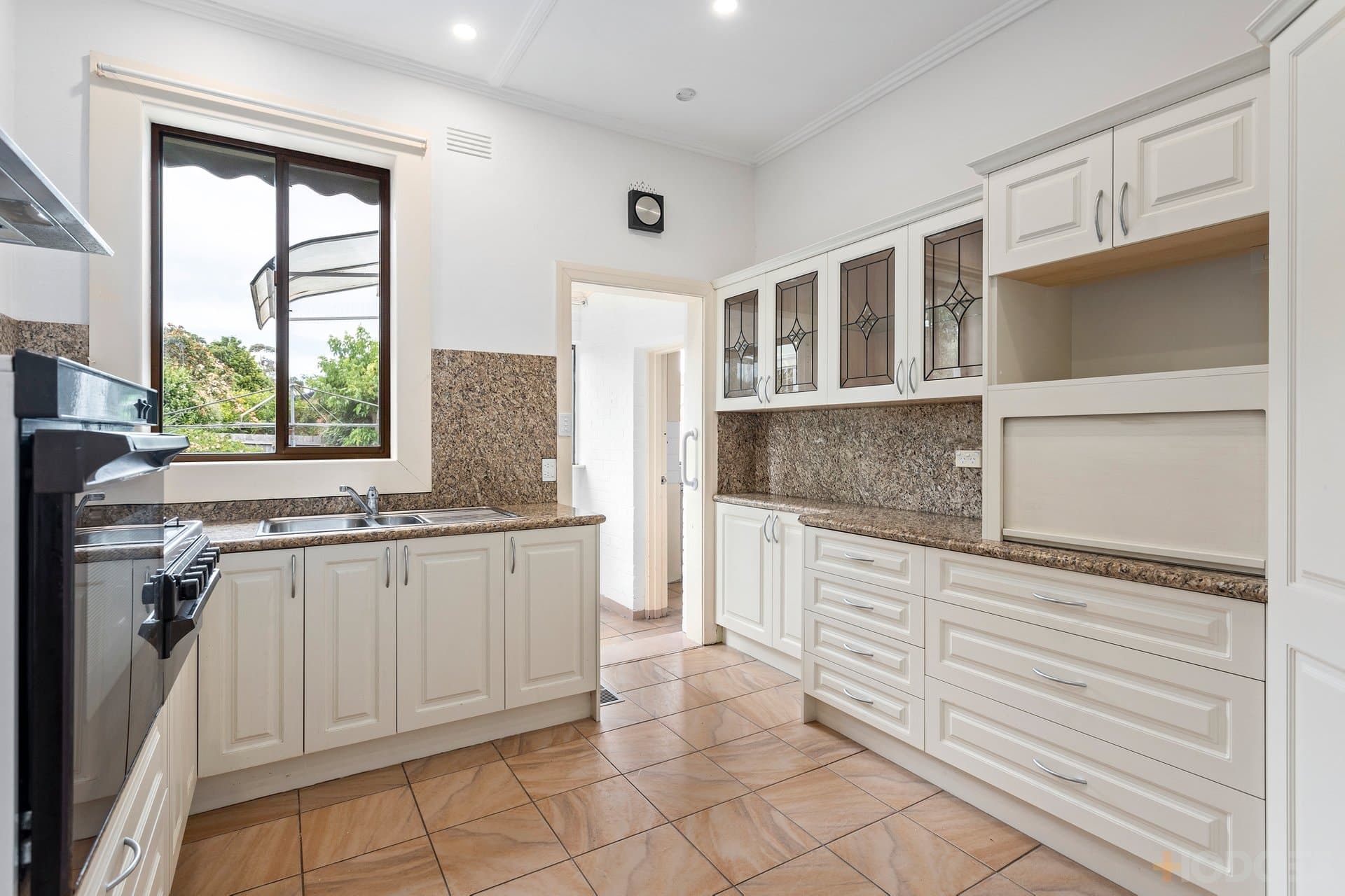6 Cheeseman Avenue, Brighton East, VIC, 3187, Brighton East - Thumbnail 3