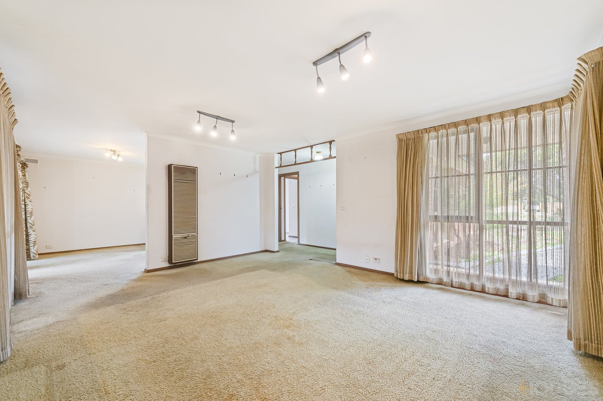 150 Morris Road, Hoppers Crossing, VIC, 3029, Hoppers Crossing - Thumbnail 2