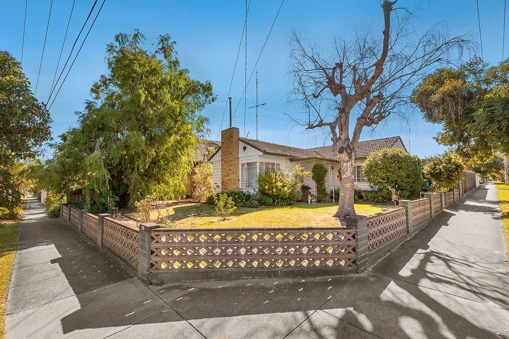 Melbourne, VIC, Highett - Image 1
