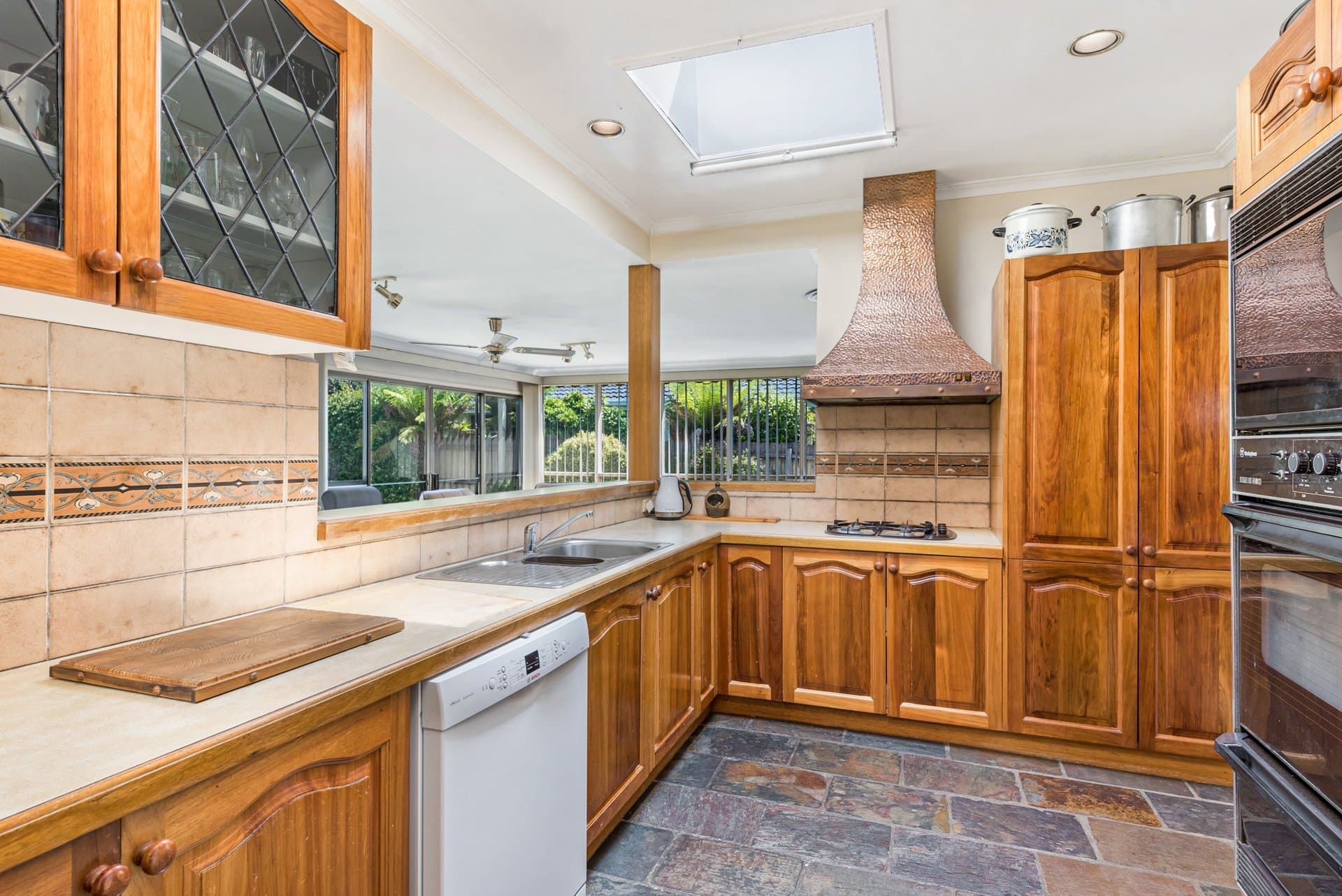9 Anderson Court, MENTONE, VIC, 3194, Mentone - Thumbnail 4