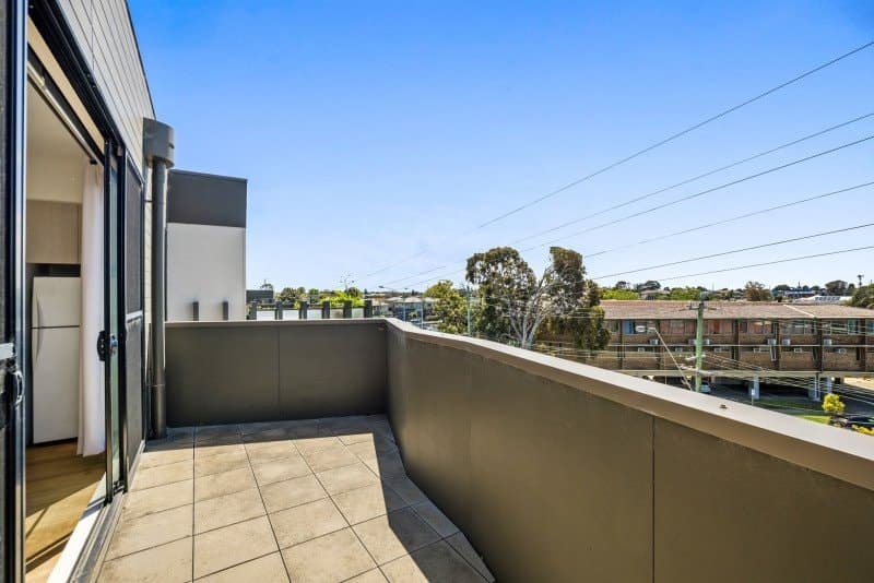 307 / 81 Warrigal Road, MENTONE, VIC, 3194, Mentone - Thumbnail 7
