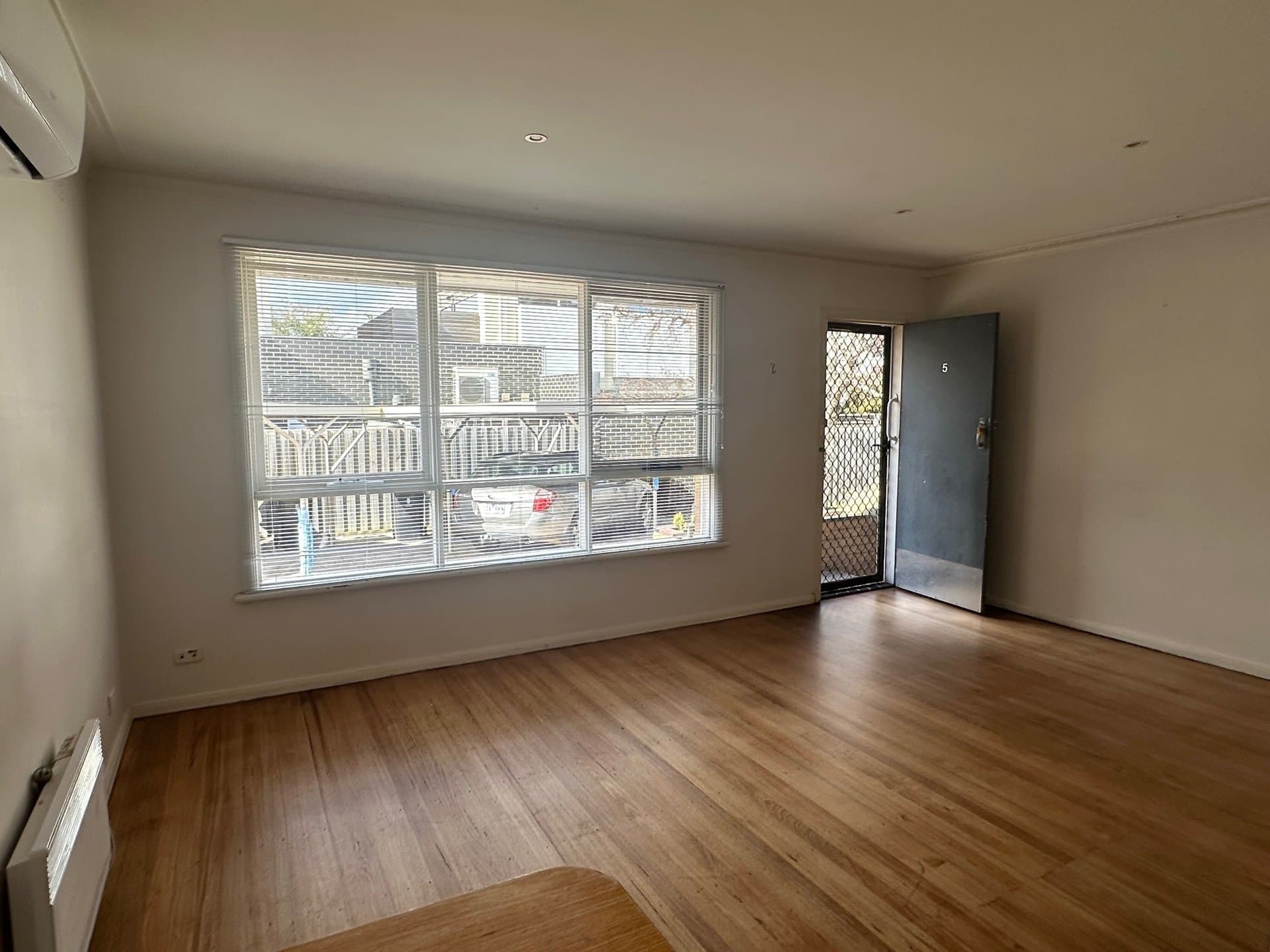 5 / 80 Collins Street, MENTONE, VIC, 3194, Mentone - Thumbnail 2