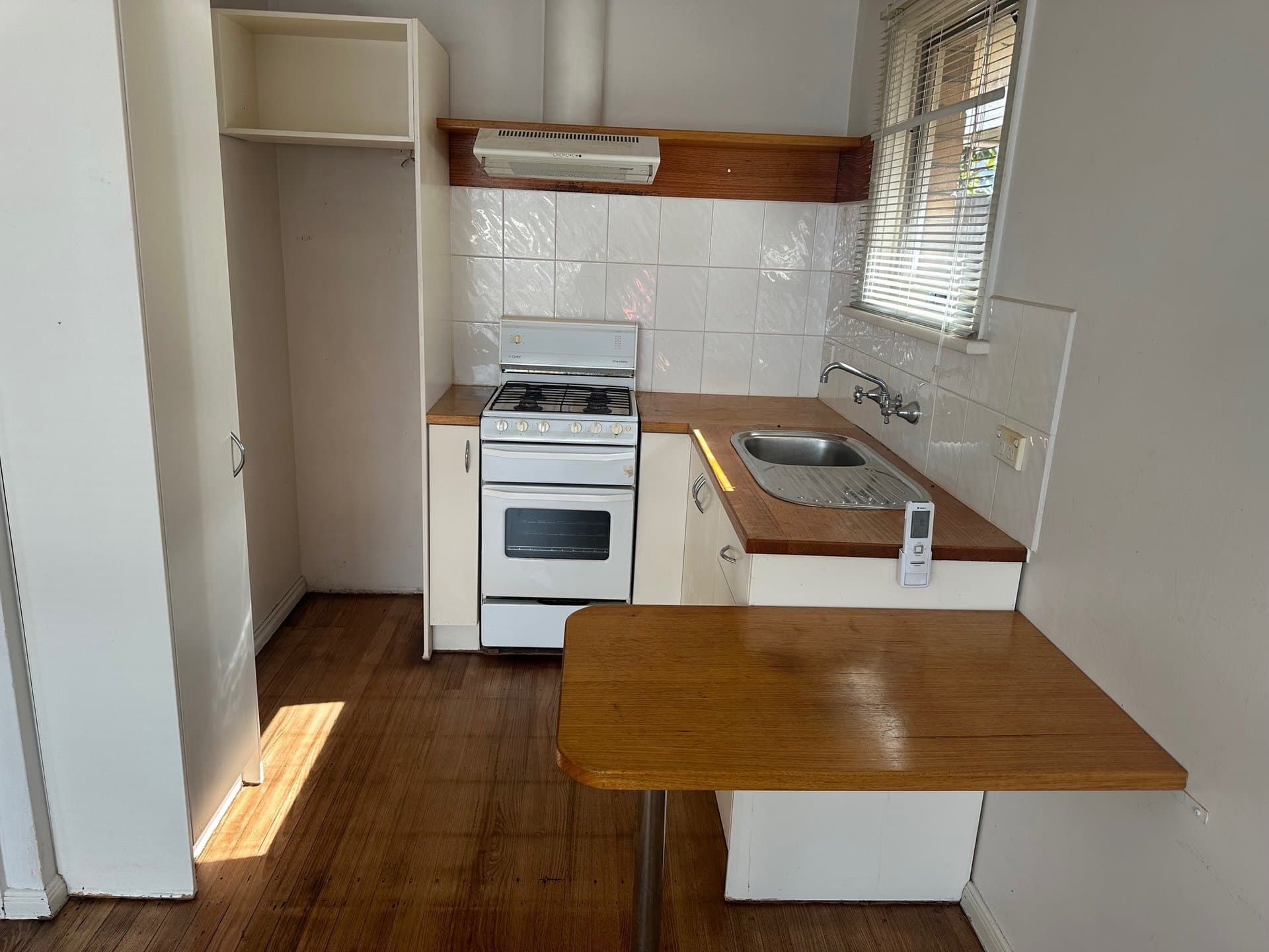 5 / 80 Collins Street, MENTONE, VIC, 3194, Mentone - Thumbnail 3
