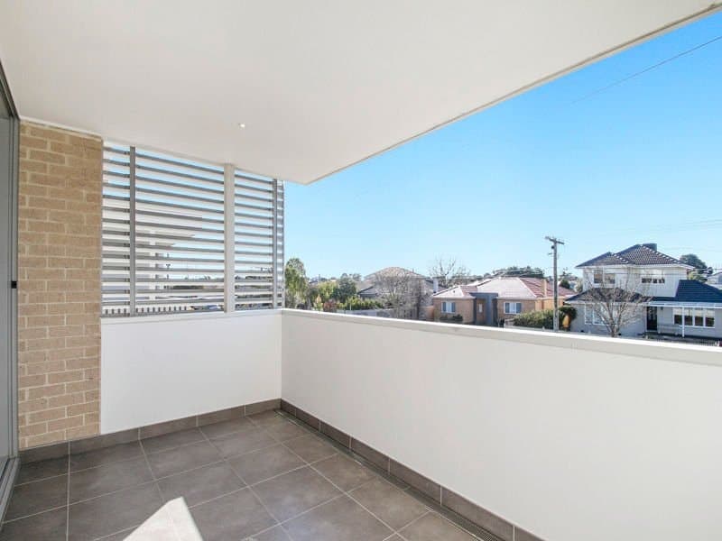 Melbourne, VIC, Mentone - Thumbnail 4