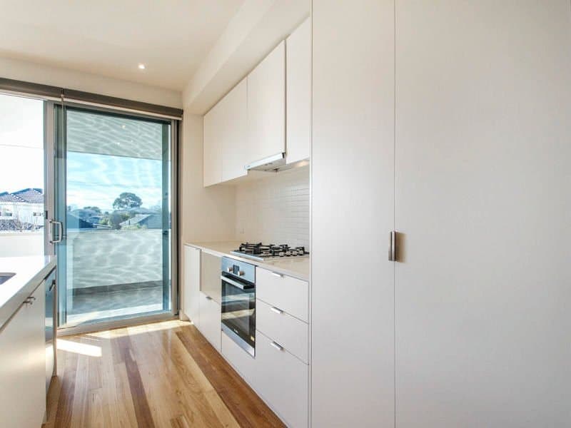 Melbourne, VIC, Mentone - Thumbnail 5