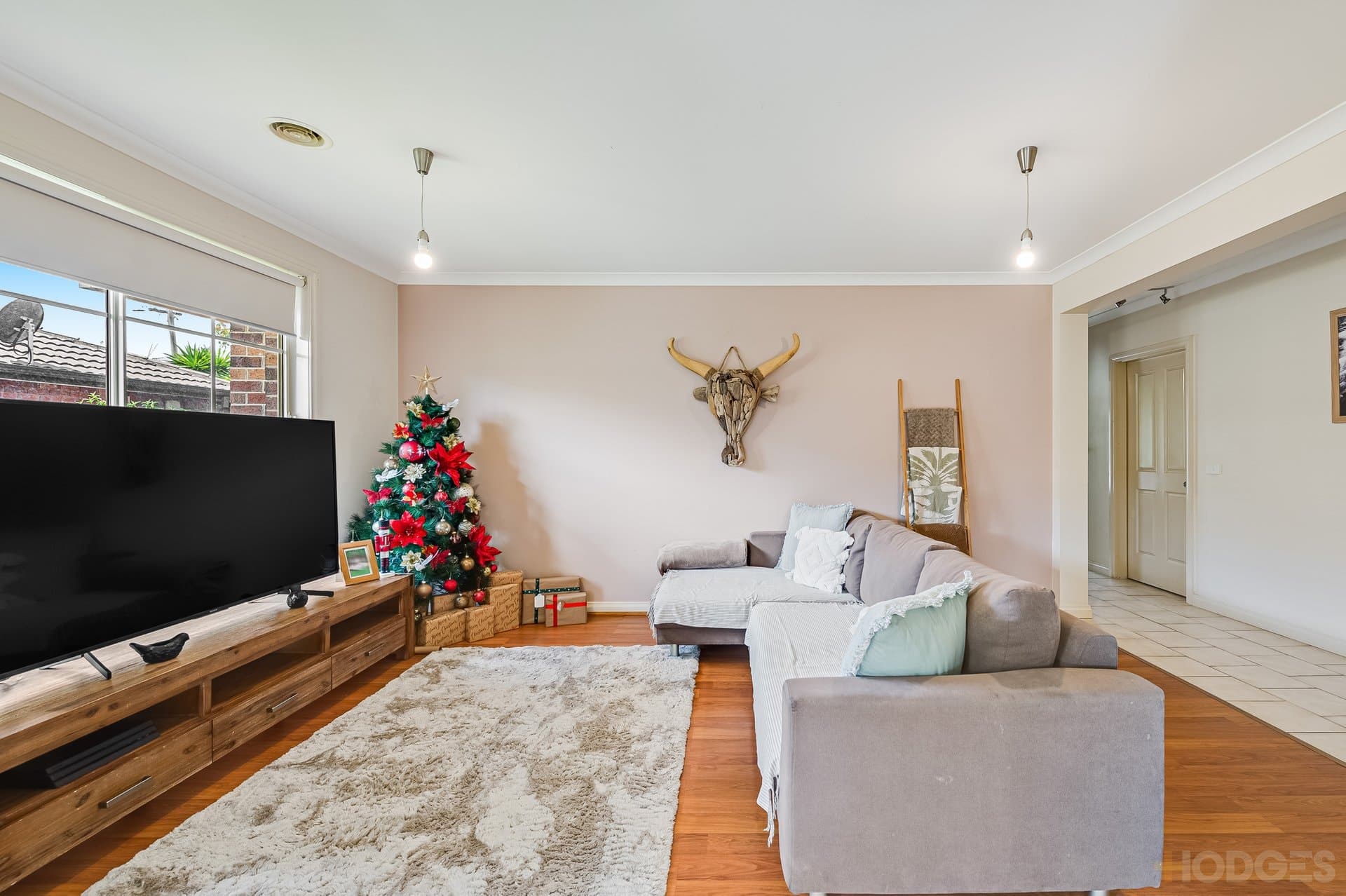 1 / 82 Songlark Crescent, Werribee, VIC, 3030, Werribee - Thumbnail 2