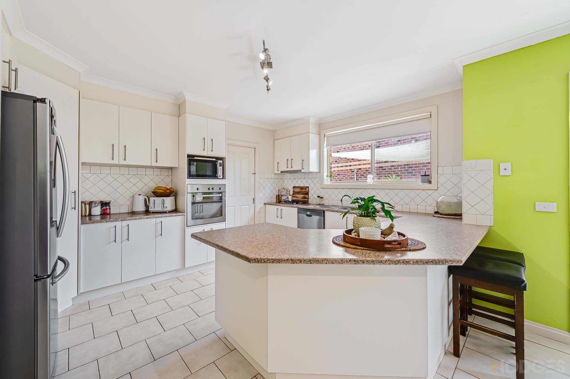 1 / 82 Songlark Crescent, Werribee, VIC, 3030, Werribee - Thumbnail 3