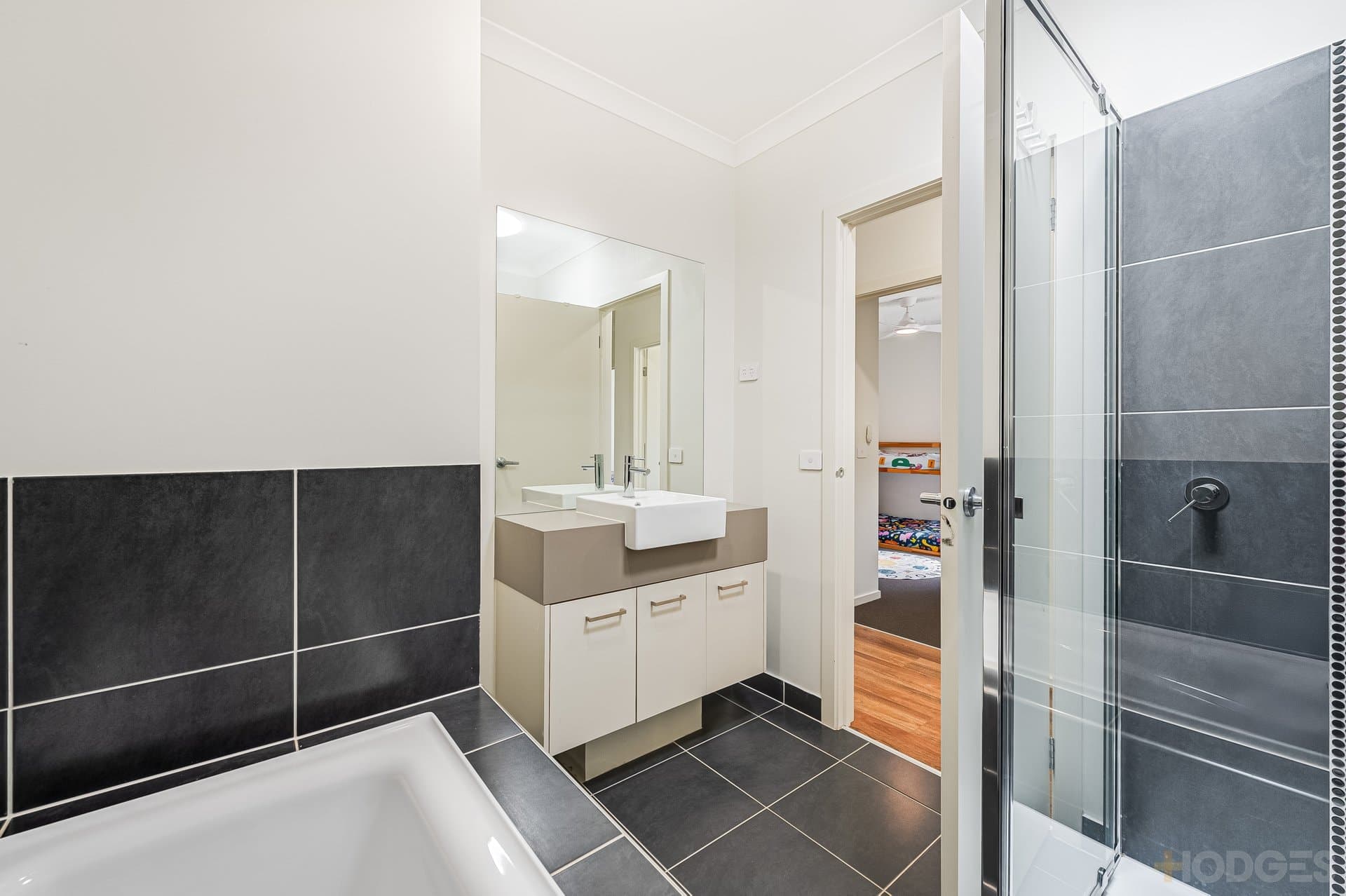 75 Coldstream Avenue, Werribee, VIC, 3030, Werribee - Thumbnail 7