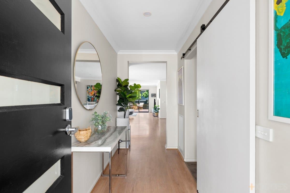 22 Penleigh Crescent, Ocean Grove, VIC, 3226, Ocean Grove - Thumbnail 2