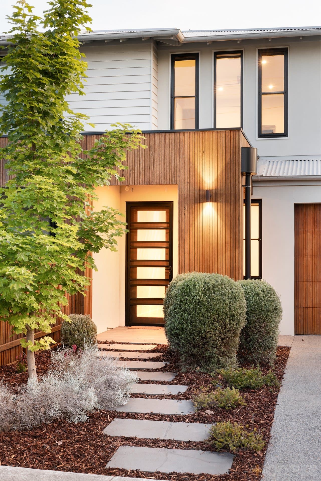 8A Myrtle Road, Hampton, VIC, 3188, Hampton - Thumbnail 2