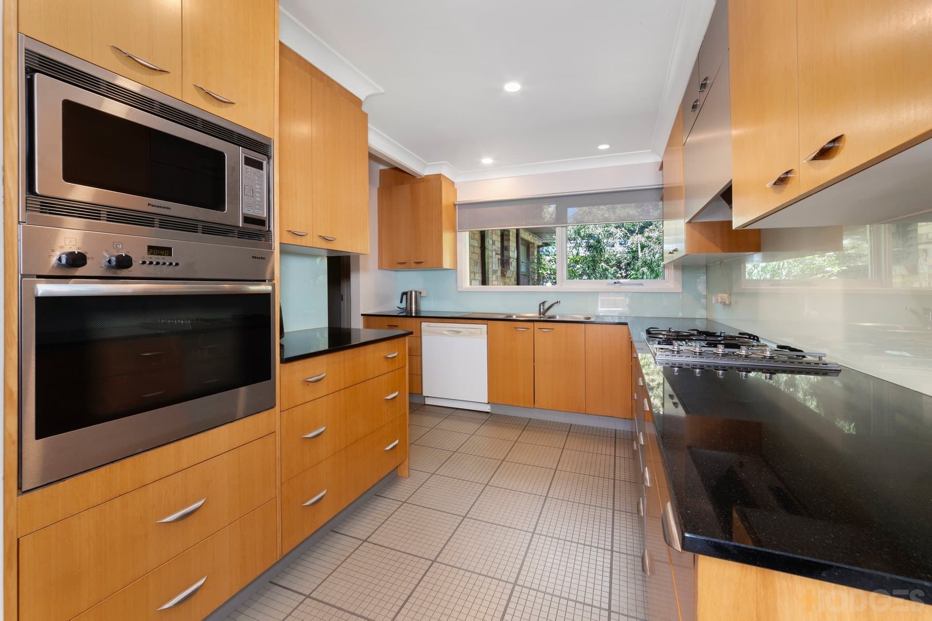 131 Oak Street, Beaumaris, VIC, 3193, Beaumaris - Thumbnail 5