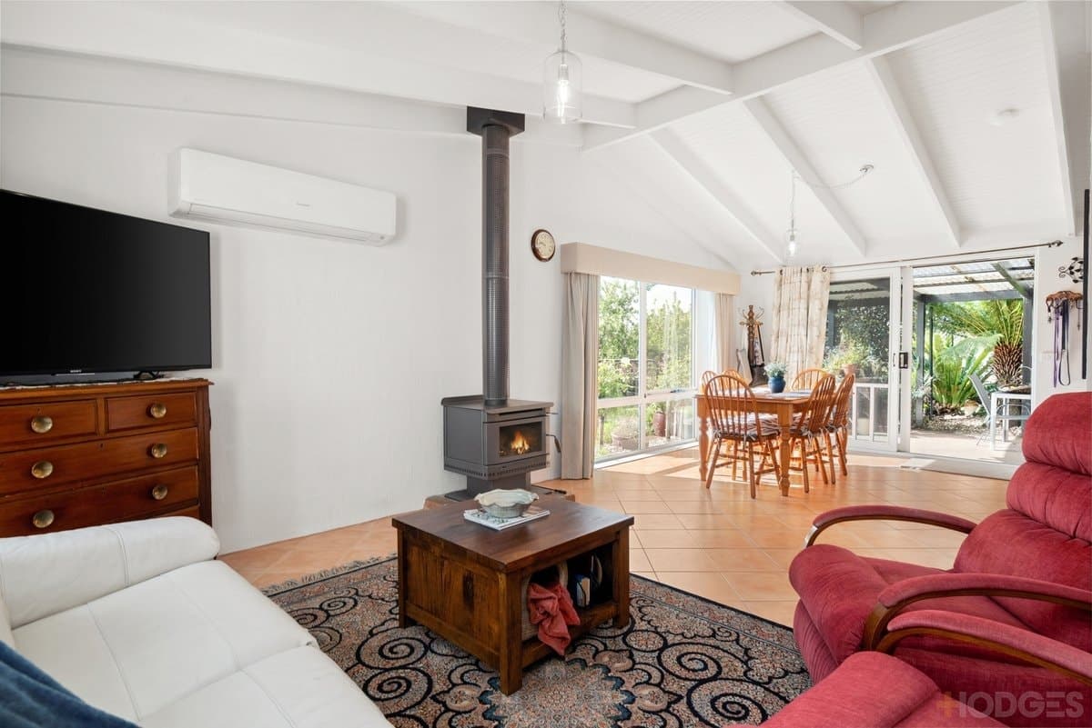 312 Old Kilmore-Lancefield Road, Willowmavin, VIC, 3764, Willowmavin - Thumbnail 4