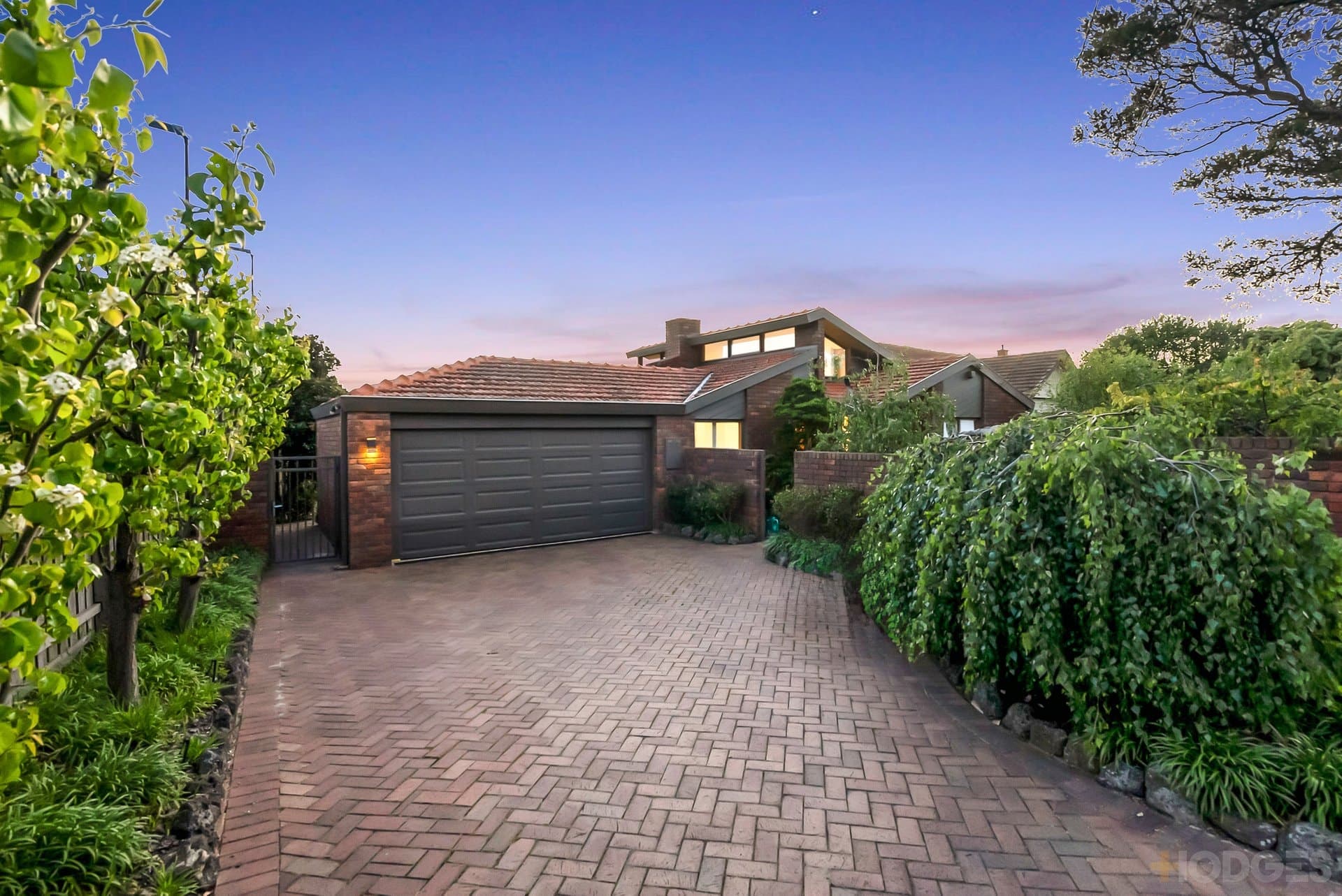 34 Naples Road, Mentone, VIC, 3194, Mentone - Thumbnail 2