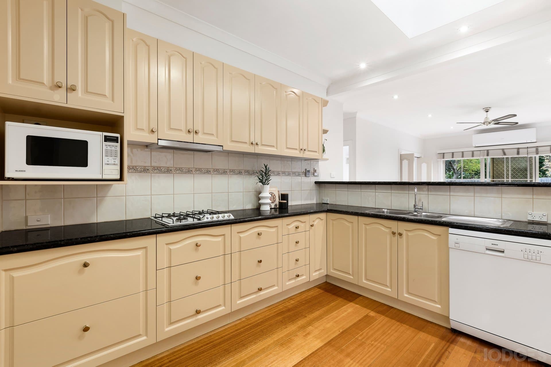 11 Ashwood Avenue, Highett, VIC, 3190, Highett - Thumbnail 4