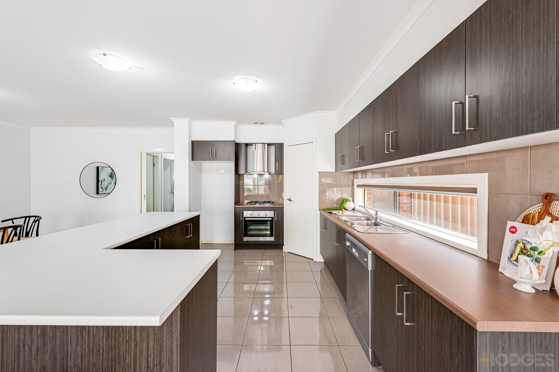 2 / 2 Tedesco Court, Werribee, VIC, 3030, Werribee - Thumbnail 3