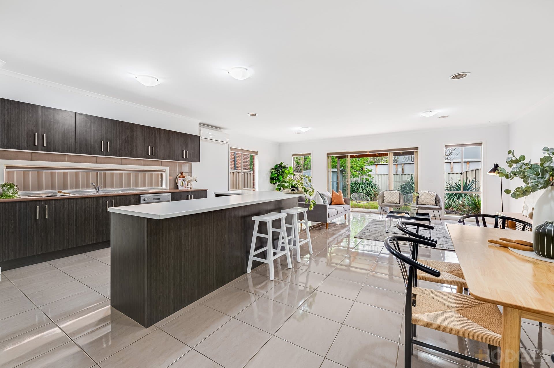 2 / 2 Tedesco Court, Werribee, VIC, 3030, Werribee - Thumbnail 4