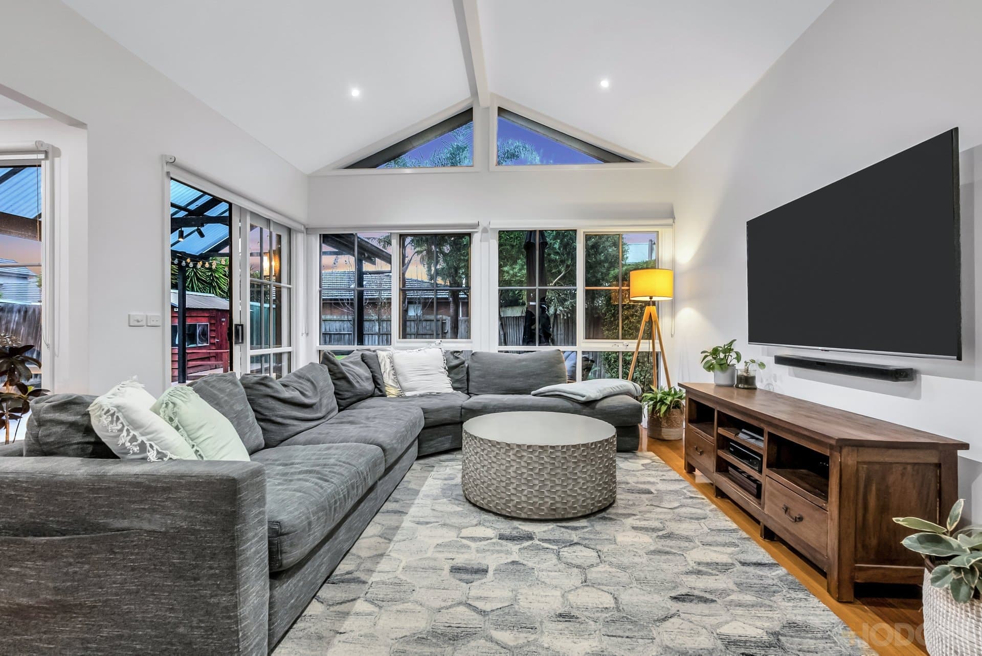 33 Booker Street, Cheltenham, VIC, 3192, Cheltenham - Thumbnail 7