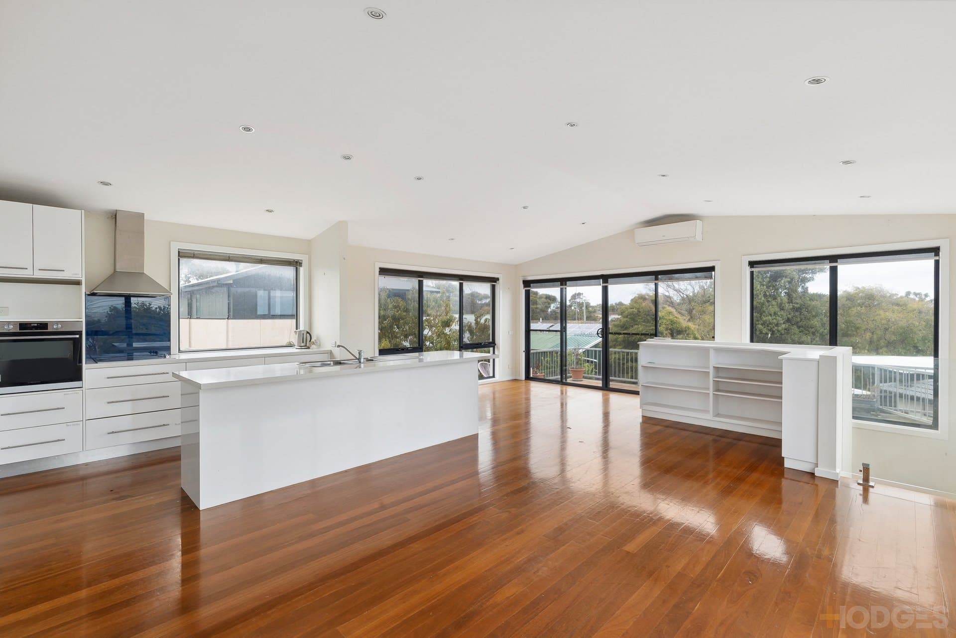 5 Coorong Court, Ocean Grove, VIC, 3226, Ocean Grove - Thumbnail 3