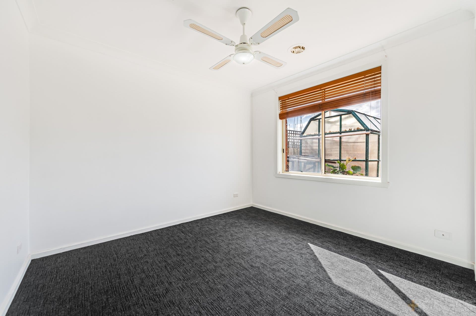 5 Wentworth Avenue, Wyndham Vale, VIC, 3024, Wyndham Vale - Thumbnail 8