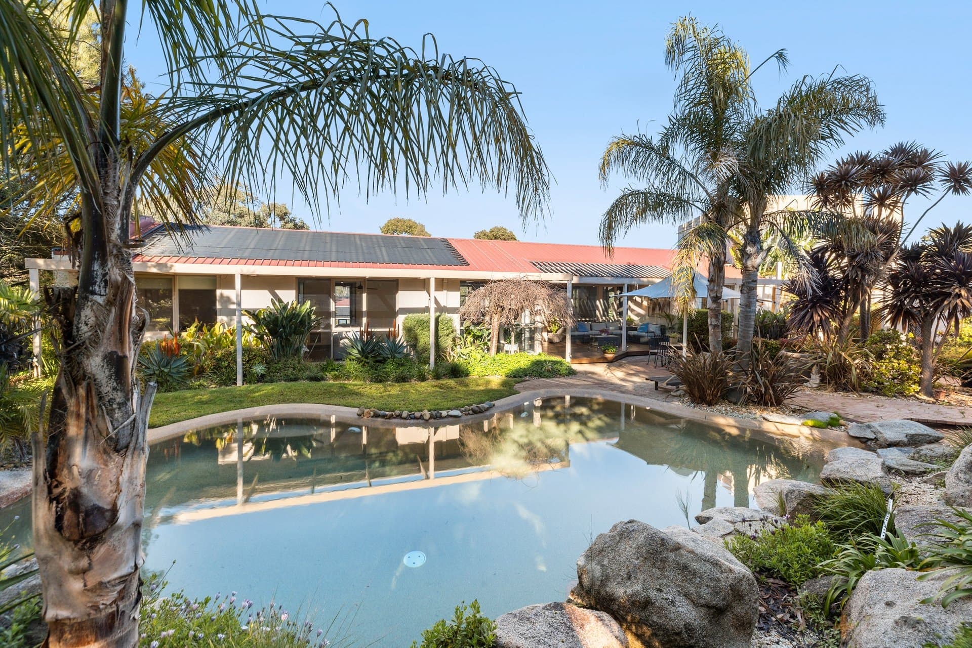 11-13 Normandy Crescent Ocean Grove, Ocean Grove - Image 1