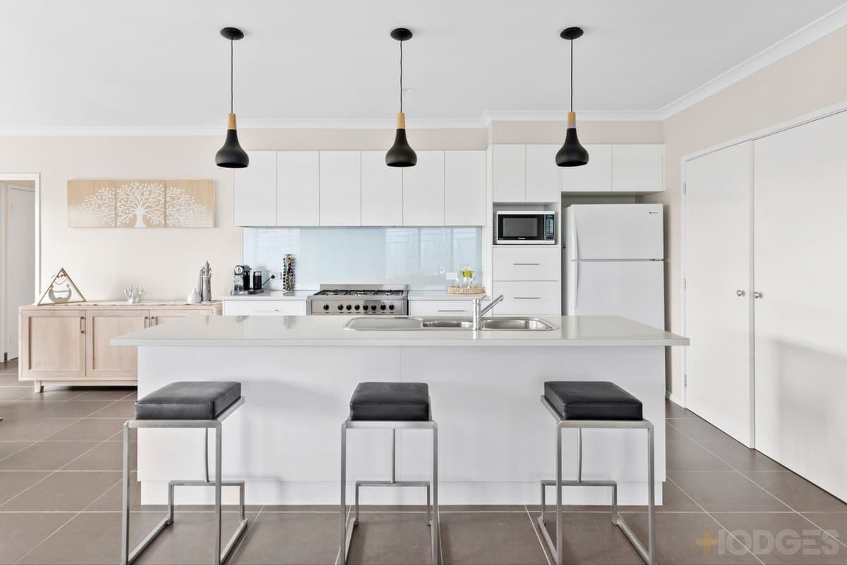 26 Penleigh Crescent, Ocean Grove, VIC, 3226, Ocean Grove - Thumbnail 5