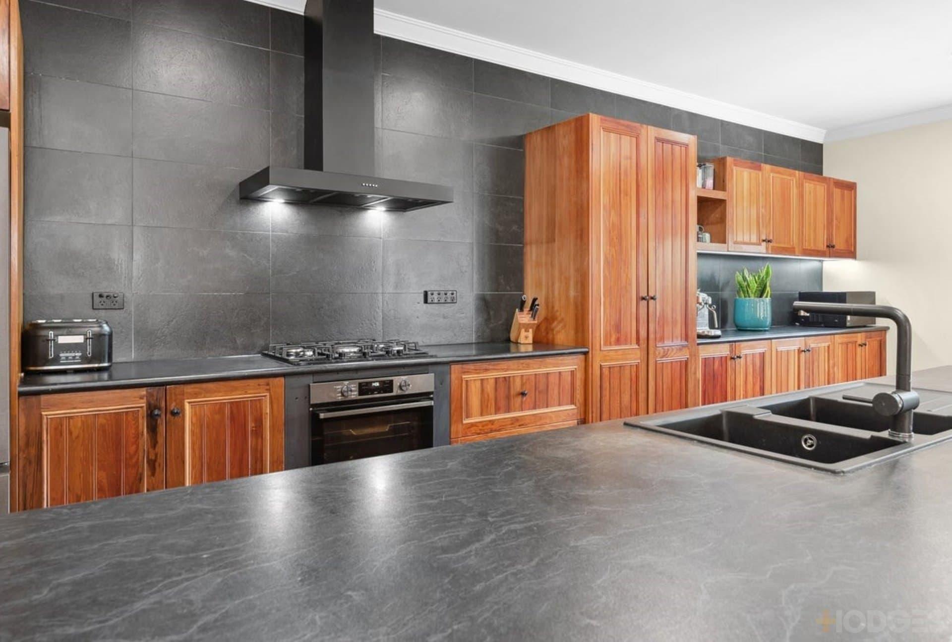 6 Bonnieview Court, Wandong, VIC, 3758, Wandong - Thumbnail 3