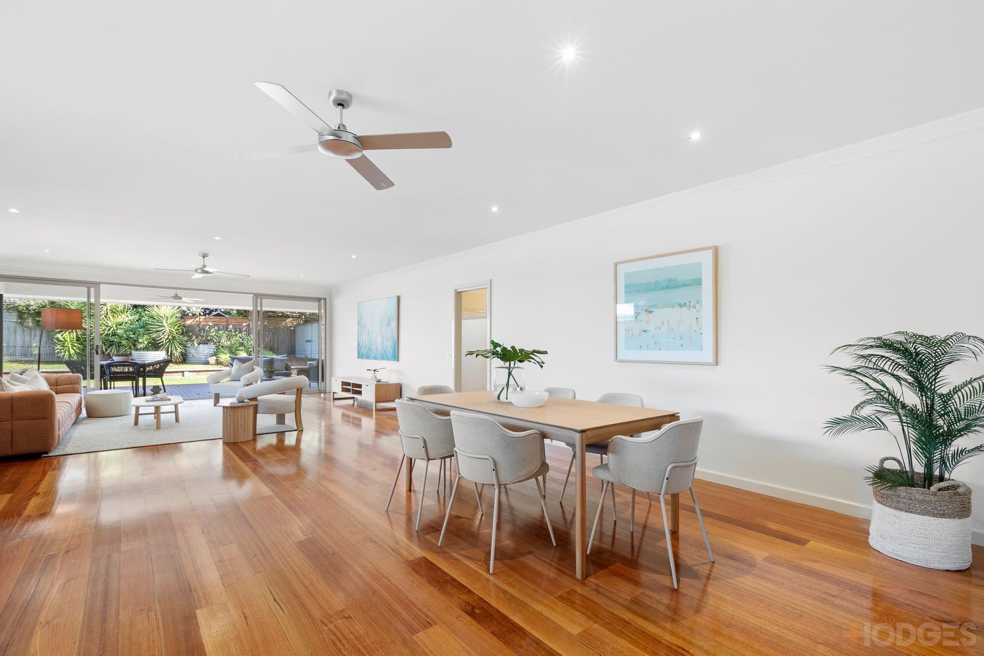 10 Mount View Avenue, Parkdale, VIC, 3195, Parkdale - Thumbnail 4