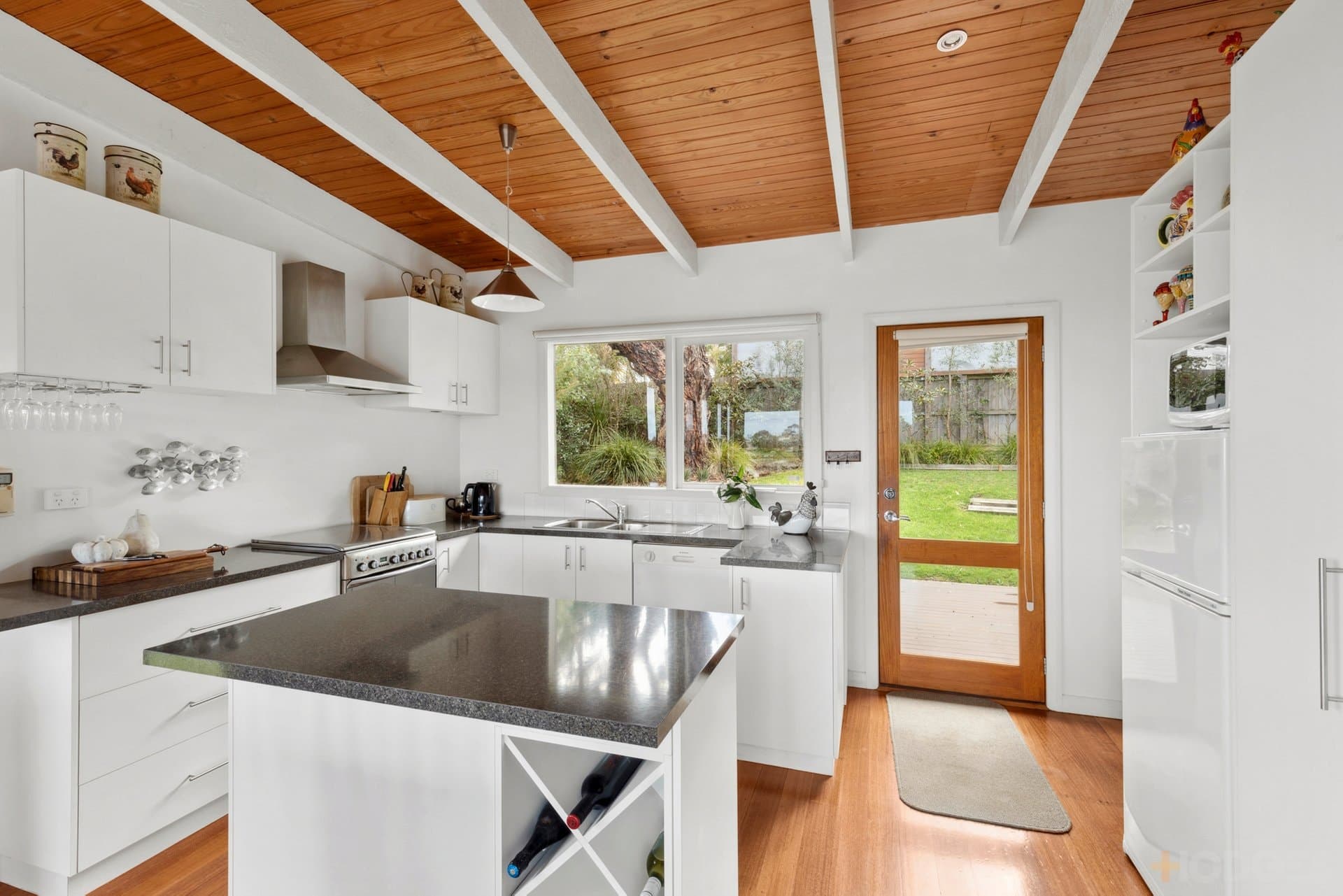 35 Riviera Crescent, Ocean Grove, VIC, 3226, Ocean Grove - Thumbnail 6