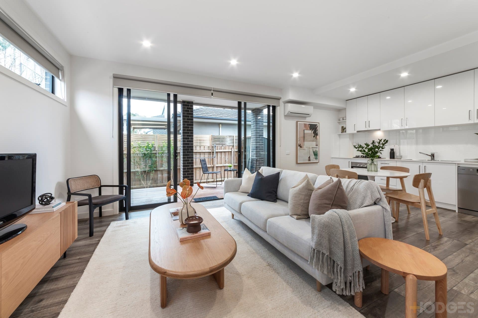 2 / 9 Hamilton Street, Bentleigh, VIC, 3204, Bentleigh - Thumbnail 2