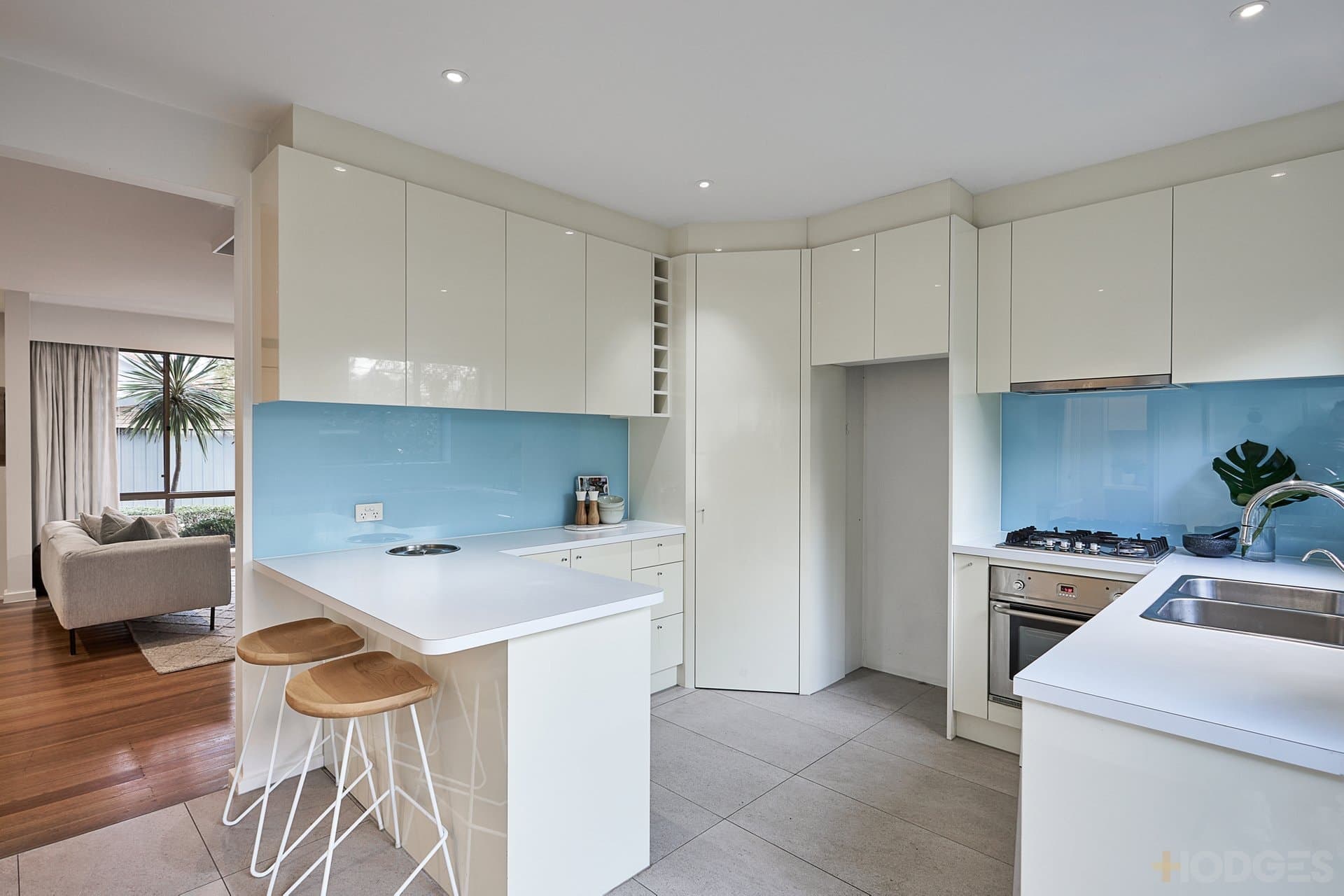 1 / 8 Clarkson Avenue, Brighton, VIC, 3186, Brighton - Thumbnail 3